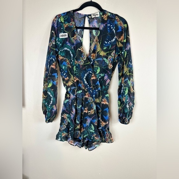 Show Me Your MuMu Pants - Mumu xsmall romper / jumpsuit 18-p 2 p 29” length 12” waist with stretch